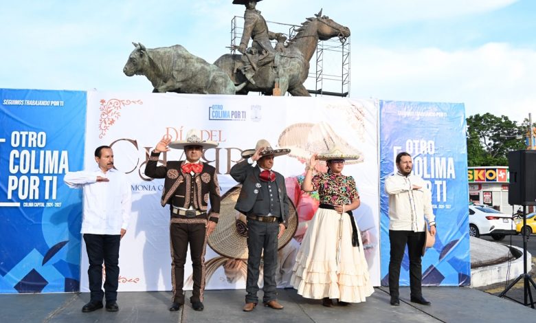 Ceremonia y cabalgata por el Día del Charro en Colima
