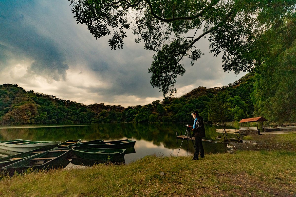 Laguna La María en las faldas del volcán de Colima